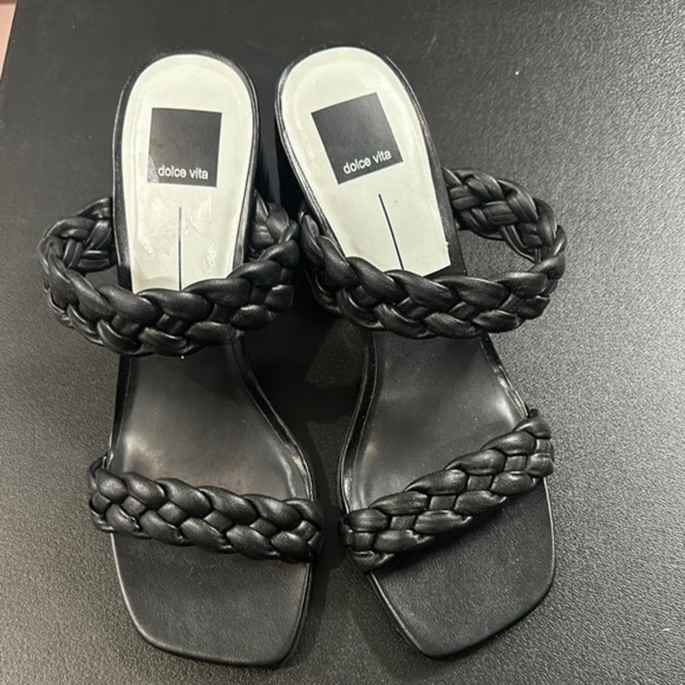 Dolce Vita Black Braided open toe Slip on Women's Sandals size 9.5